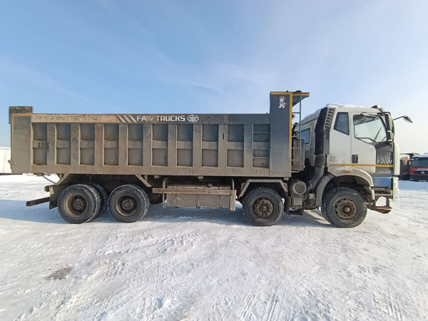 FAW J6 8x4 Самосвал CA3310P66K24T4E5 — Б/У, 2021 г.
