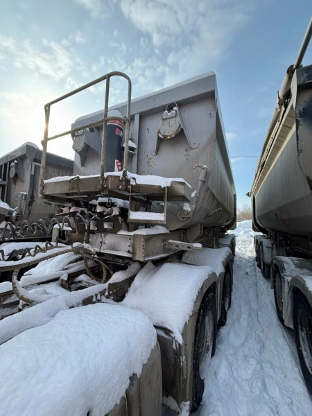 Grunwald 9453 Полуприцеп самосвальный 9453-0000010-50 — Б/У, 2023 г.