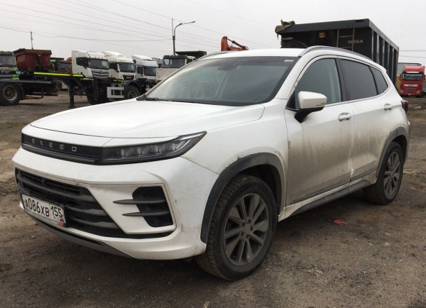 EXEED LX Luxury 1.5T CVT 2WD — Б/У, 2023 г.