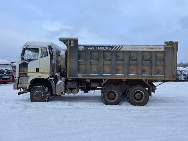 FAW J6 6x6 Самосвал CA3250P66K24L1TE5 — Б/У, 2023 г.