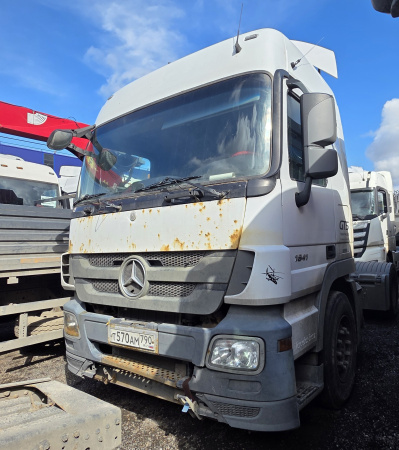 MERCEDES-BENZ Actros 1841LS 4x2 Седельный тягач — Б/У, 2015 г.