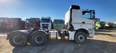 КамАЗ 65806 6x4 Седельный тягач с КМУ 65806-0002-68 — Б/У, 2022 г.