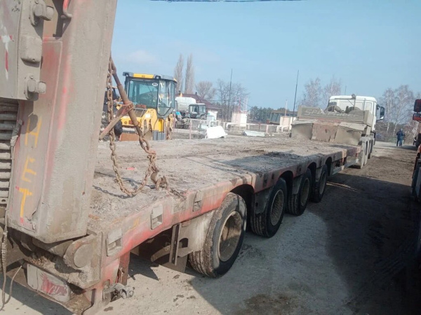 Спецприцеп 9942 Полуприцеп тяжеловоз 4 оси 9942L4-06 — Б/У, 2022 г.