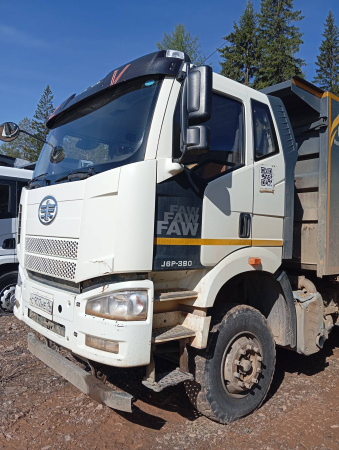 FAW J6 6x4 Самосвал CA3250P66K24T1E5 — Б/У, 2022 г.