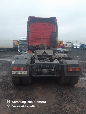 Shacman (Shaanxi) SX 6x4 Седельный тягач SX42584W324C — Б/У, 2022 г.