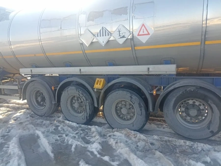 Сеспель SF4 Полуприцеп цистерна SF4B32 — Б/У, 2021 г.