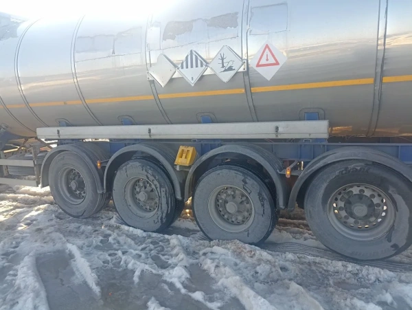 Сеспель SF4 Полуприцеп цистерна SF4B32 — Б/У, 2021 г.