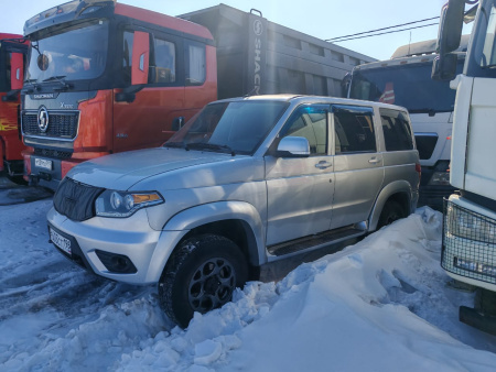 UAZ PATRIOT Люкс Премиум 2.7 6AT 4х4 — Б/У, 2021 г.