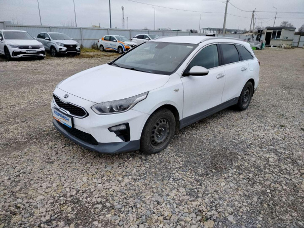 Kia Ceed SW — Б/У, 2020 г. (Калуга, 223209 км)