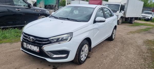 LADA Life 1.6 106hp 5MT — Б/У, 2023 г.