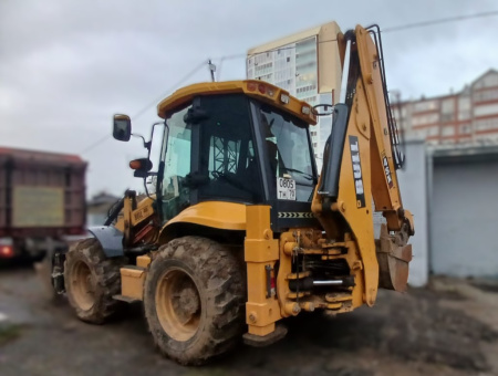 BULL 4SX Экскаватор-погрузчик (джойстик) — Б/У, 2023 г.