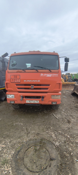 УралСпецТранс 5453 на шасси КамАЗ 43118 6x6 Автотопливозаправщик 5453Z1-100 — Б/У, 2022 г.