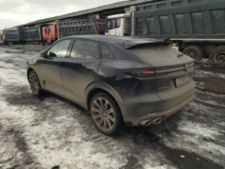 Changan UNI-K Tech 2.0 8AT AWD — Б/У, 2024 г.