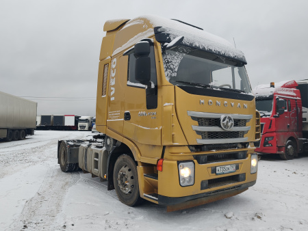 HONGYAN CQ 4x2 Седельный тягач CQ4186HV52 — Б/У, 2023 г.