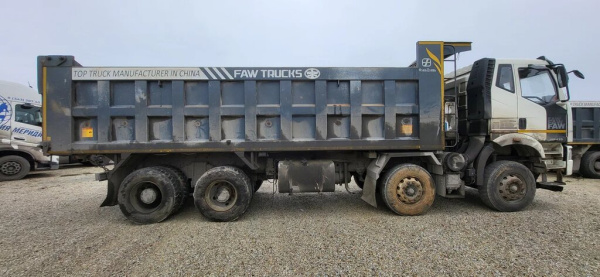 FAW J6 8x4 Самосвал CA3310P66K24T4E4 — Б/У, 2022 г.