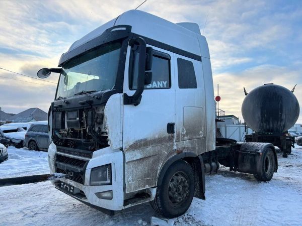 SANY D 4x2 Седельный тягач D495AS — Б/У, 2023 г.