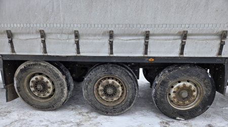BONUM 9142 Полуприцеп шторный 914296-04 — Б/У, 2024 г.