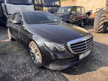 MERCEDES-BENZ 200 4MATIC Premium — Б/У, 2019 г.