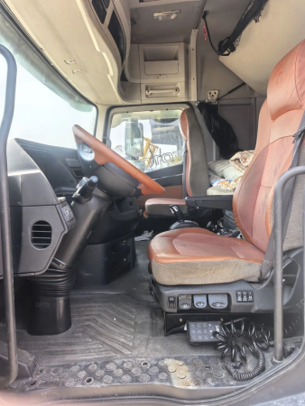 Foton AUMAN 4x2 Седельный тягач BJ4189SLFKA — Б/У, 2023 г.