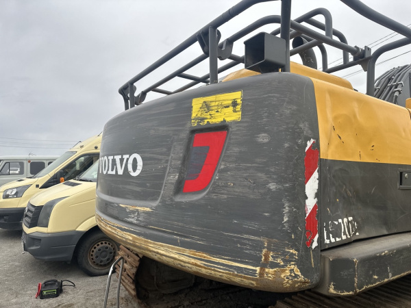 VOLVO EC220DL — Б/У, 2020 г.