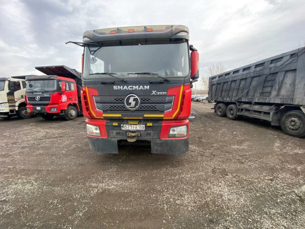 Shacman (Shaanxi) SX 8x4 Самосвал SX331863366 — Б/У, 2023 г.