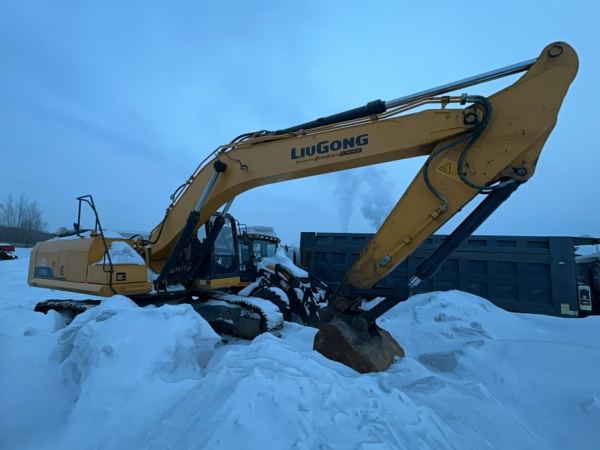 LIUGONG CLG933E — Б/У, 2022 г.