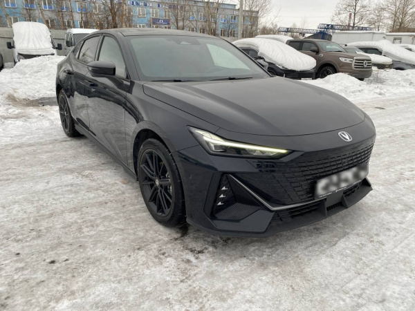 CHANGAN DLX 1.5T 7DCT (I поколение) — Б/У, 2023 г.