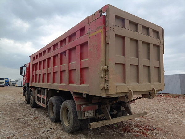 HONGYAN CQ3406HV39 — Б/У, 2023 г.