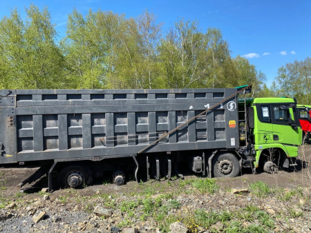 Shacman (Shaanxi) SX 8x4 Самосвал SX33186W366C — Б/У, 2022 г.
