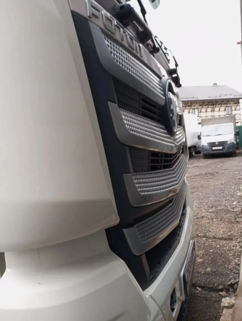 Foton AUMAN 4x2 Седельный тягач BJ4189SLFKA — Б/У, 2023 г.