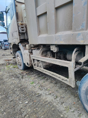 FAW J6 6x6 Самосвал CA3250P66K24L1TE5 — Б/У, 2023 г.