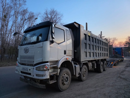 FAW CA 3310 8x4 Самосвал — Б/У, 2023 г.
