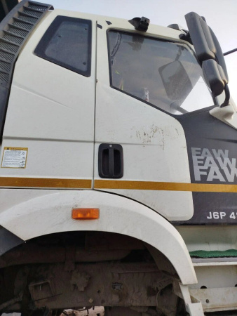 FAW J6 6x6 Самосвал CA3250P66K24L1TE5 — Б/У, 2023 г.