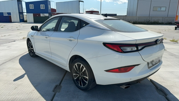 JAC Luxury 1.5 CVT (I поколение) — Б/У, 2023 г.