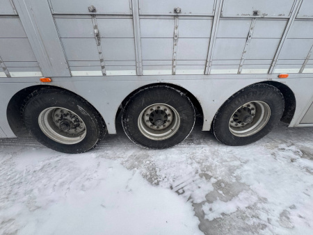 Балтспецмаш 9453 Полуприцеп скотовоз 945301 — Б/У, 2024 г.