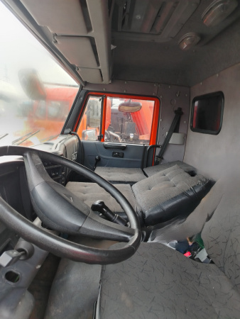 ЗАВОД ПАРОВЫХ УСТАНОВОК ЮНИСТИМ 7088G1-04 на шасси КамАЗ 43118 6x6 Автоцистерна — Б/У, 2022 г.