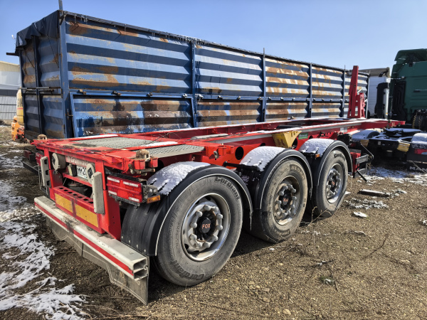 GRUNWALD 9453-0000010-30 Полуприцеп контейнеровоз 3 оси — Б/У, 2023 г.