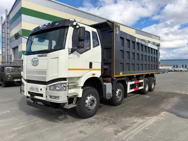 FAW J6 8x4 Самосвал СА3310Р66K24T4E5 — Б/У, 2023 г.