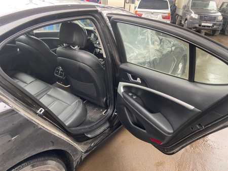 Genesis G70 Base 2.2 e-VGT AT 4WD — Б/У, 2018 г.