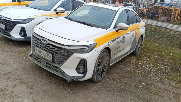 Chery Arrizo 8 — Б/У, 2024 г. (Балашиха, 92143 км)