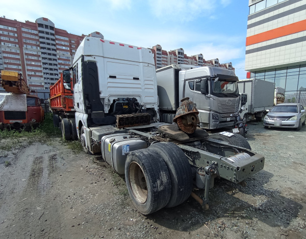 SITRAK ZZ4186V361HE — Б/У, 2022 г.