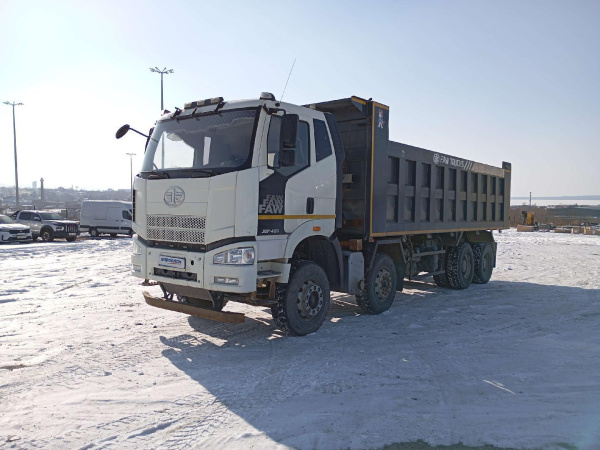 FAW (First Automotive Works) J6 CA3310P66K24T4E5 — Б/У, 2021 г. (Артем, 178626 км)