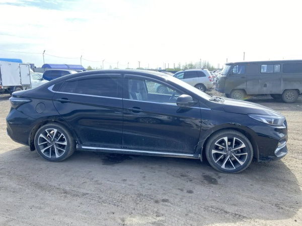 Omoda S5 1.5T CVT Ultra — Б/У, 2023 г.
