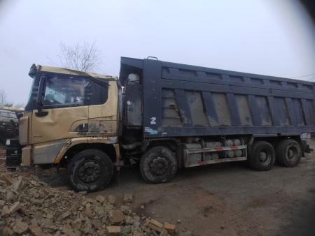 Shacman (Shaanxi) SX 8x4 Самосвал SX33186V366 — Б/У, 2024 г.
