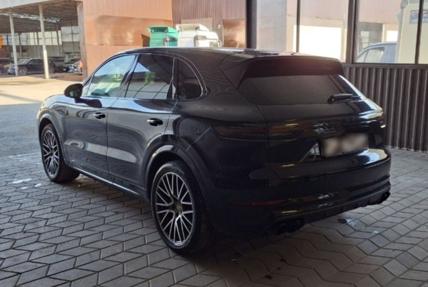 PORSCHE 3.0 — Б/У, 2021 г.