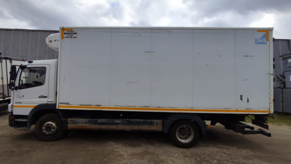 Mercedes-Benz ATEGO 4x2 Изотермический/рефрижератор с гидробортом 1218 L — Б/У, 2017 г.