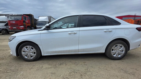 Geely EMGRAND Comfort 1.5 AT — Б/У, 2024 г.