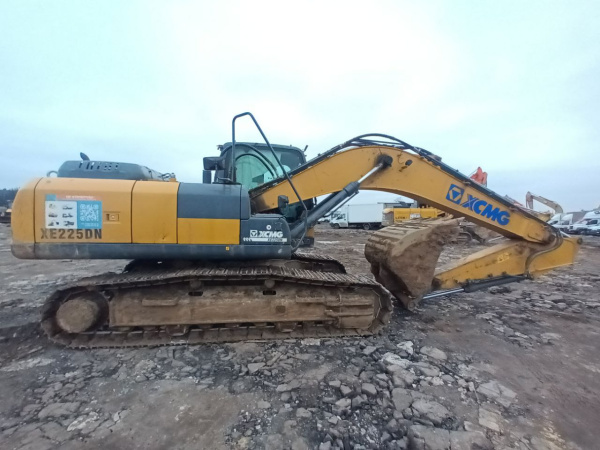 XCMG XE225 Экскаватор XE225DN — Б/У, 2022 г.
