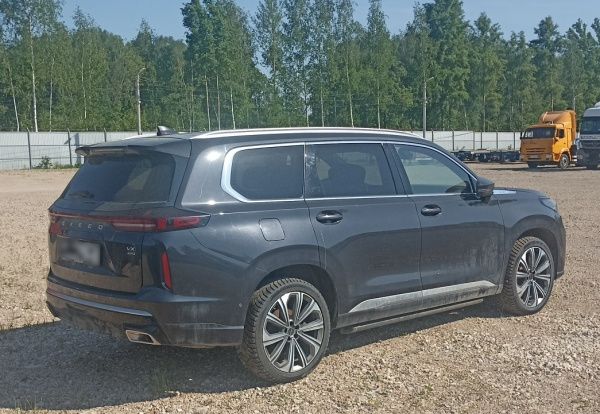 EXEED President 7 мест 2.0T 8AT 4WD — Б/У, 2023 г.