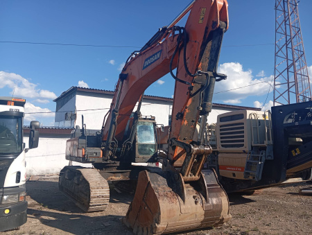Doosan DX530 Экскаватор DX530LC-7M — Б/У, 2023 г.